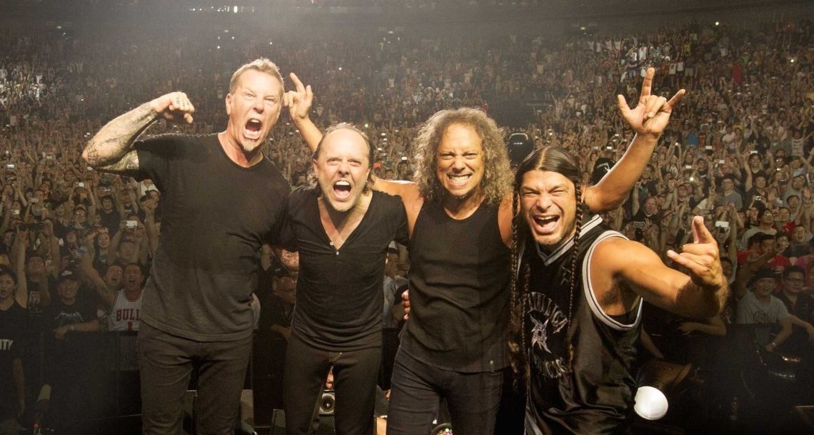 Οι Metallica έπαιξαν Oasis στο Μάντσεστερ! - Roxx.gr