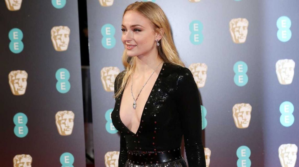 Η Σάνσα έμαθε για το στοματικό σεξ από το Game of Thrones - Roxx.gr