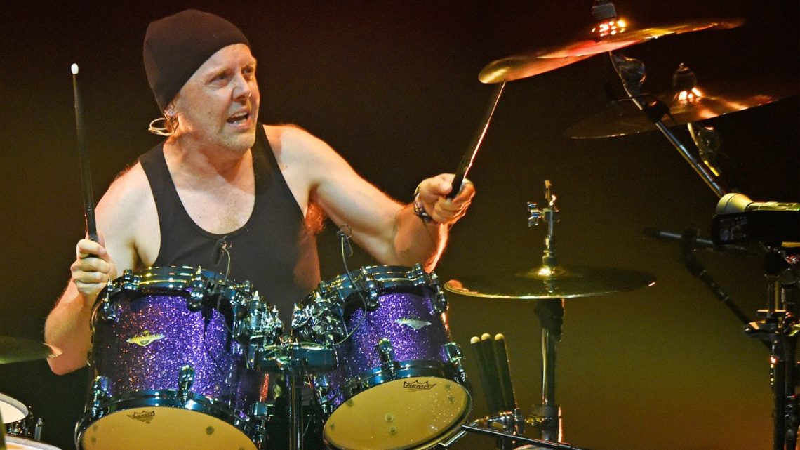 Το Frantic των Metallica με σκουπιδοτενεκέ αντί για ταμπούρο είναι πολύ κοντά στον πραγματικό ήχο - Roxx.gr