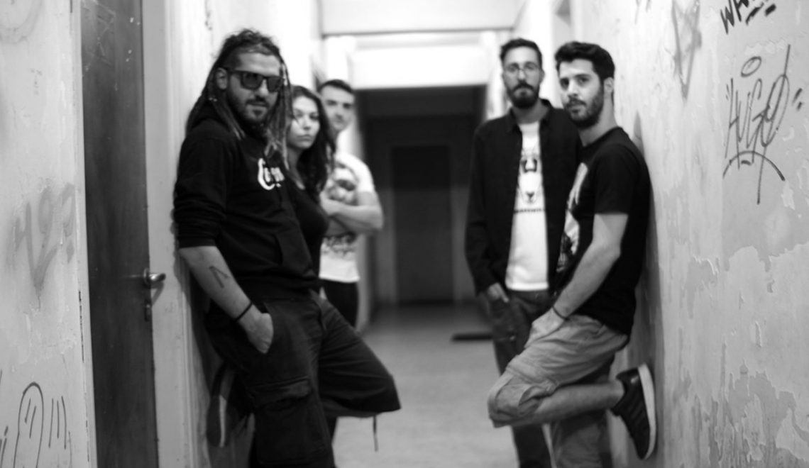 Εναλλακτική ροκ / μέταλ συνάντηση στη σκηνή του Temple - Roxx.gr