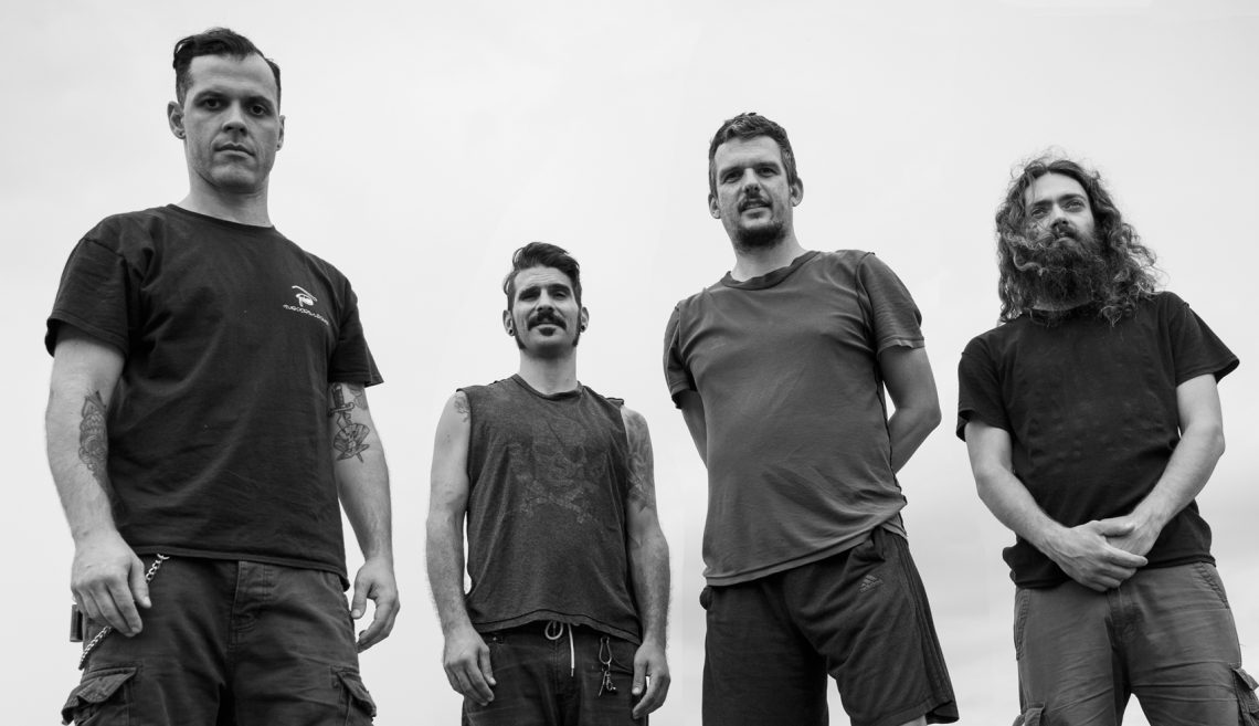 Οι Vodka Juniors support περιοδεία στους Satanic Surfers! - Roxx.gr