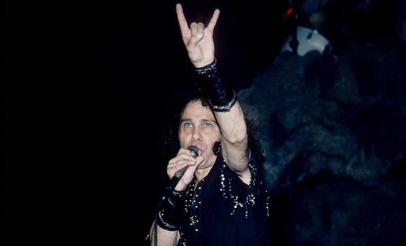 Ολόκληρη συναυλία του Dio από το 1985