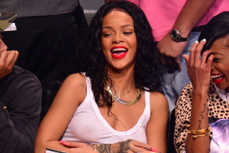 Το στήθος της Rihanna MVP σε αγώνα του NBA