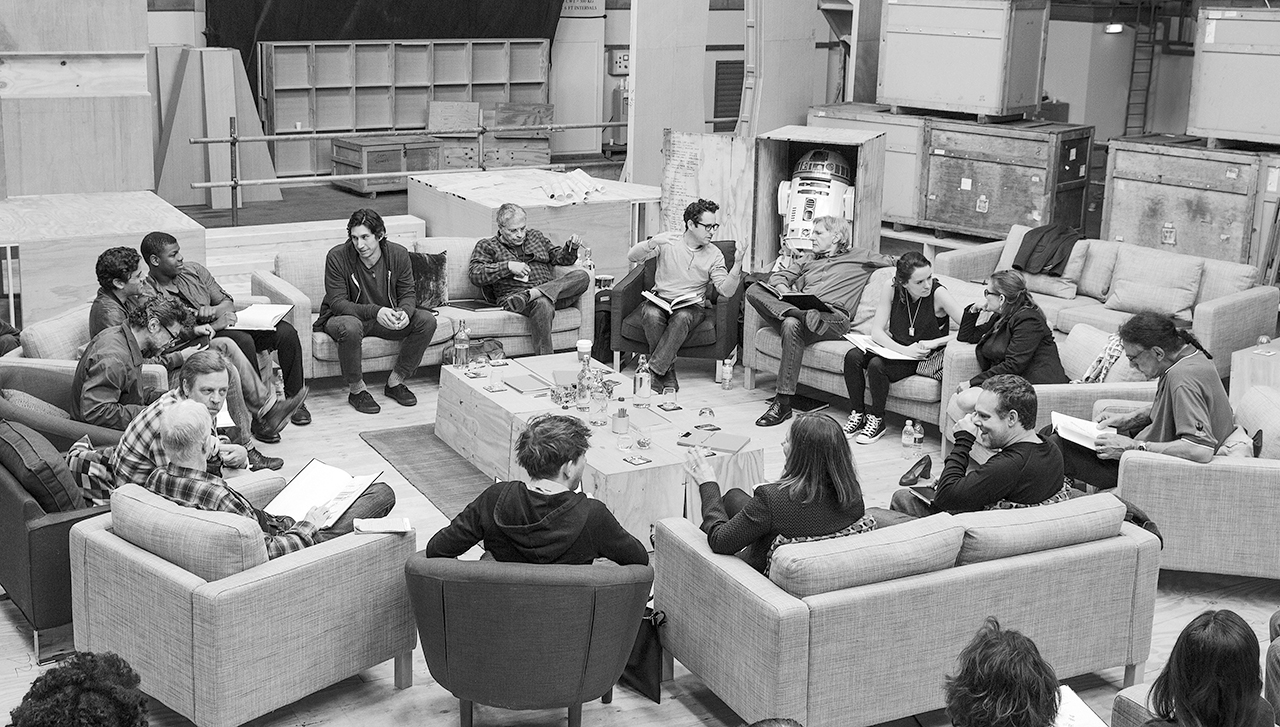 Σχεδόν όλοι οι παλιοί πρωταγωνιστές μαζί με το …Γκόλουμ στο νέο Star Wars