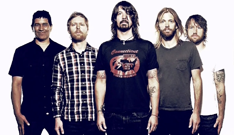 Foo Fighters όπως λέμε Dream Theater