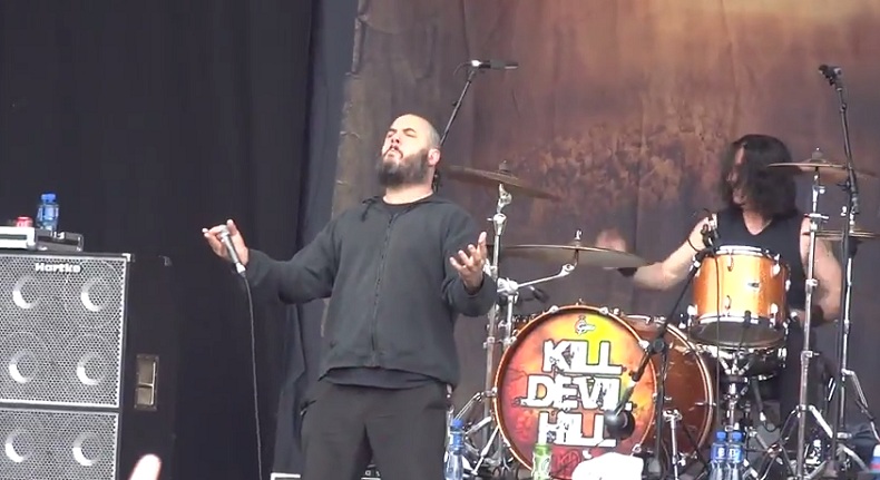 Ο Anselmo τραγούδησε δύο φορές Pantera στο Download Festival