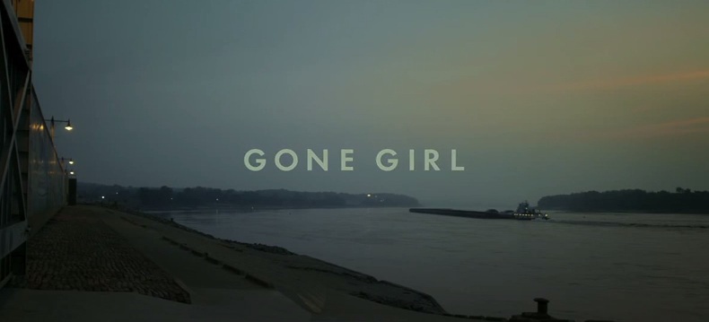 Το ολοκληρωμένο trailer για το Gone Girl του Ντέιβιντ Φίντσερ μας βάζει για τα καλά στο κλίμα