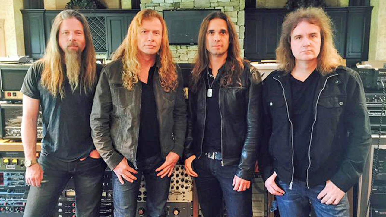 Η πρώτη φωτογραφία των Megadeth με τη νέα τους σύνθεση