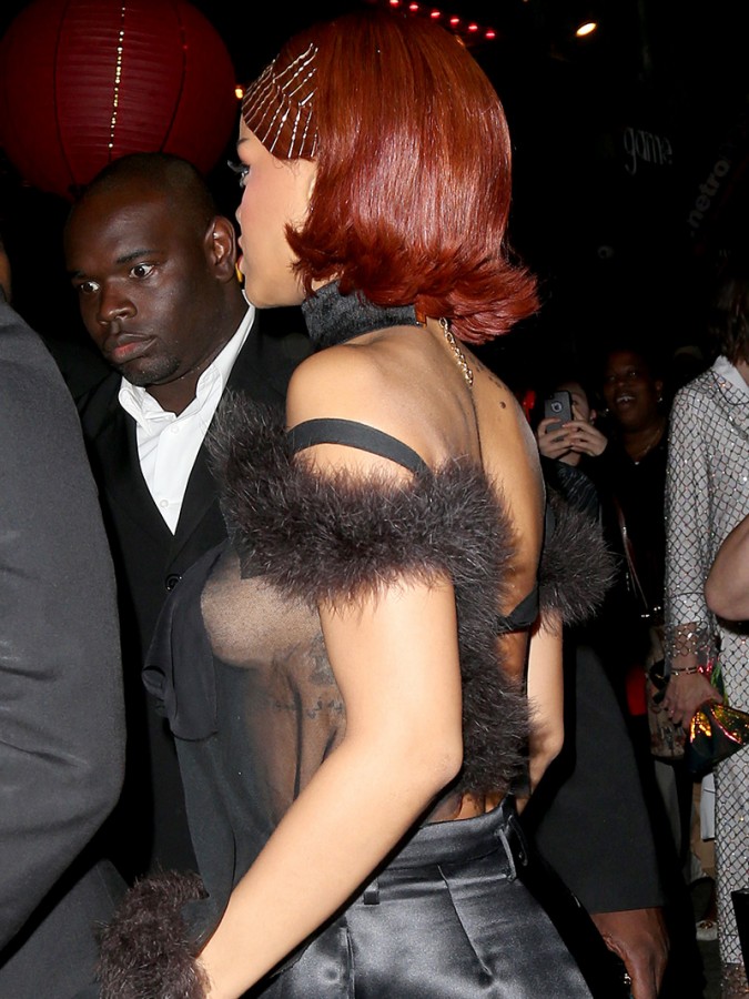 Rihanna-Flashes-Nipples-At-Met-Gala-After-Party-09-675x900