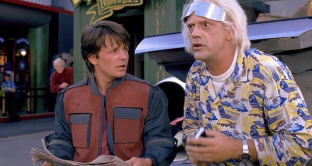 Το μέλλον είναι εδώ: Σήμερα προσγειώνονται στο 2015 ο Marty και ο Doc από το Back to the Future