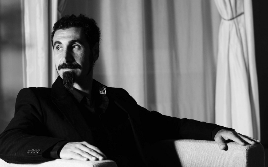 Ο Serj Tankian πόσταρε διασκευή ελληνικού τραγουδιού - Roxx.gr