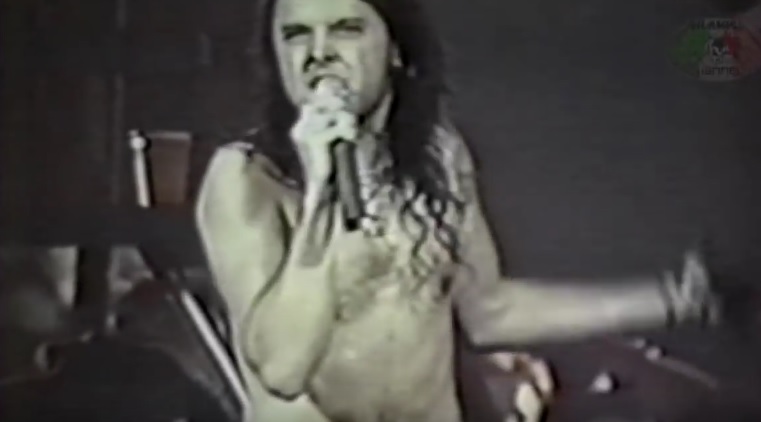 Όταν ο Ulrich τραγουδούσε το Am i Evil και ο Hetfield έπαιζε ντραμς!