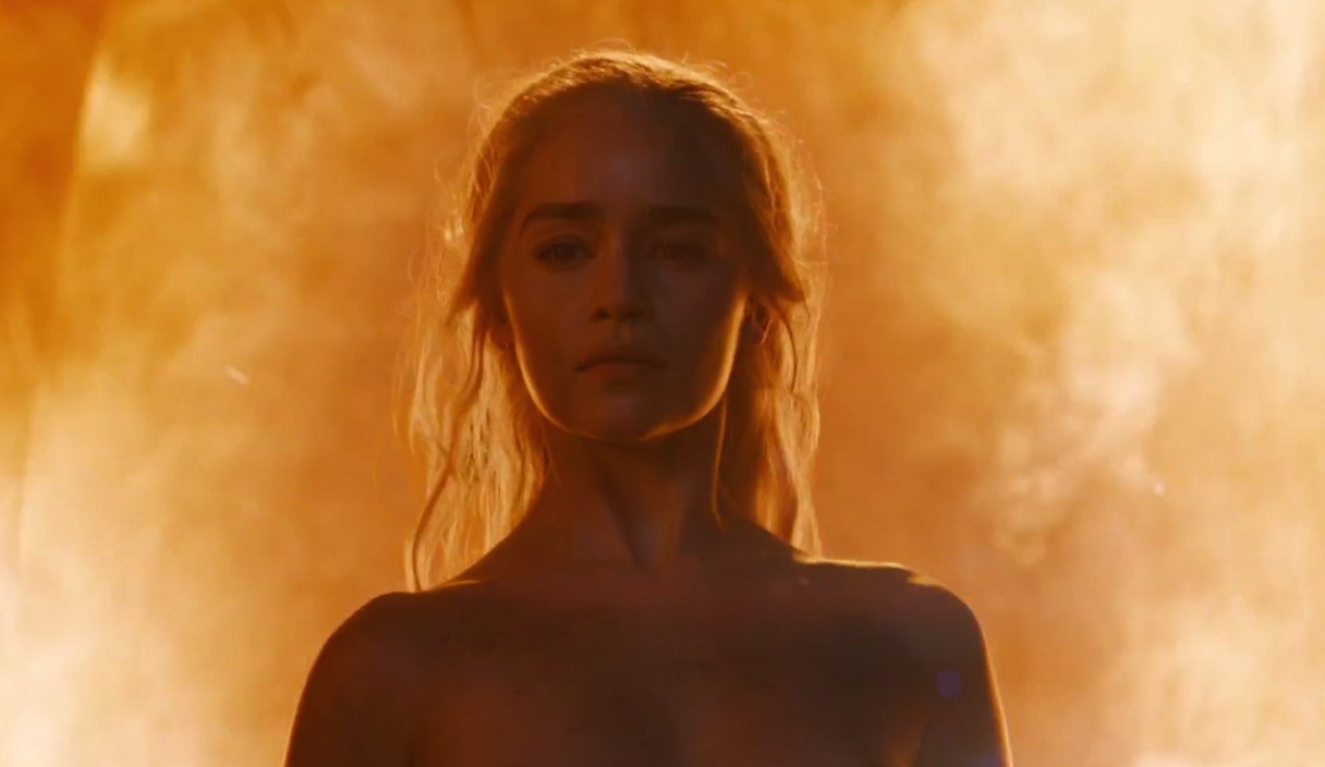 Οι καλύτερες στιγμές της Ντενέρις στο Game of Thrones σε ένα ανατριχιαστικό βίντεο