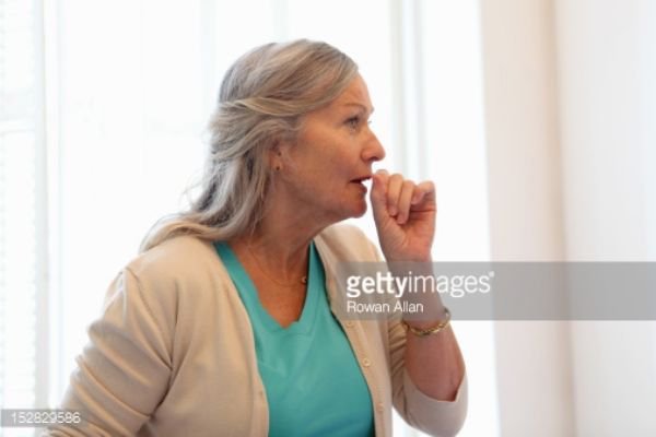 stock-photos-of-women-giving-blowjobs-to-ghosts-20-photos-1