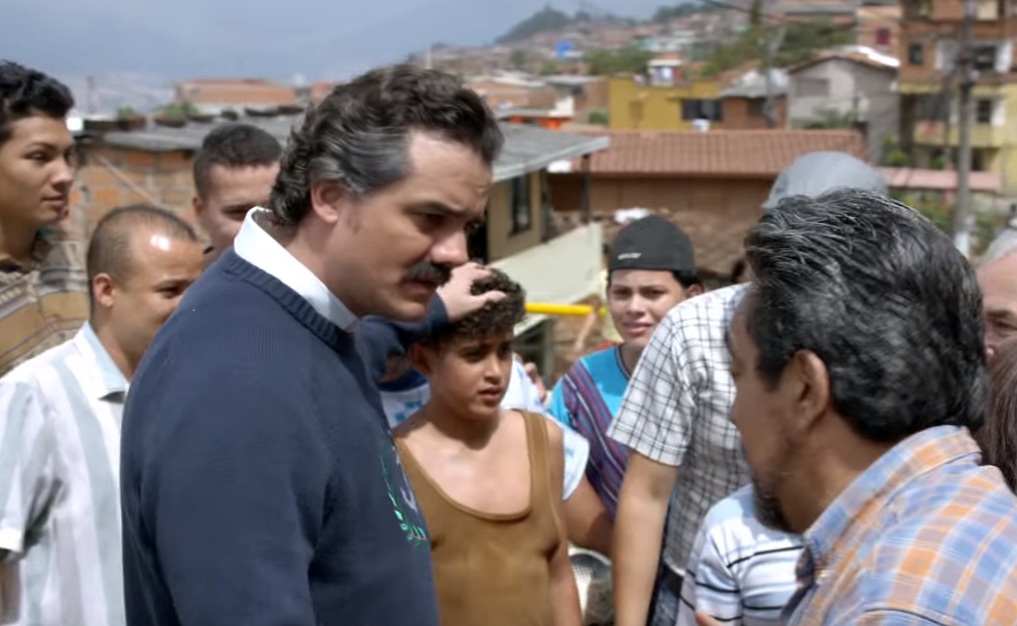 Ποιος σκότωσε τον Πάμπλο Εσκομπάρ; To νέο trailer για τη 2η σεζόν του Narcos
