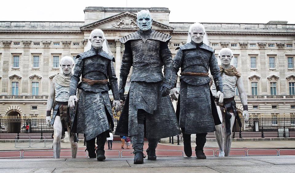 Οι White Walkers του Game of Thrones έκαναν «ντου» στο Λονδίνο!