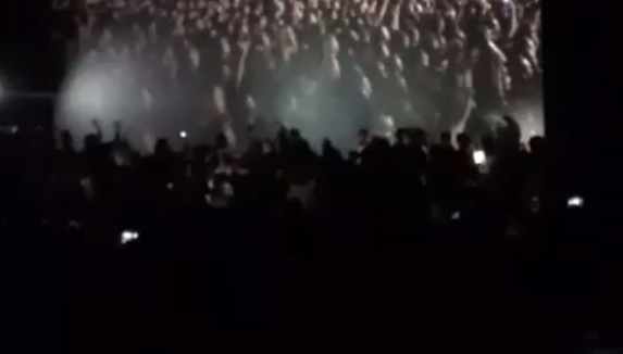 Είναι τρελοί: Οπαδοί των Slipknot μετέτρεψαν σε συναυλία, κινηματογράφο που έπαιζε το ντοκιμαντέρ τους