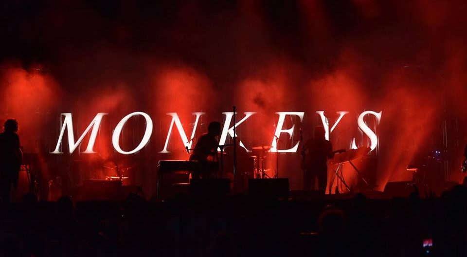 Οι Arctic Monkeys απογείωσαν τη Μαλακάσα - Roxx.gr