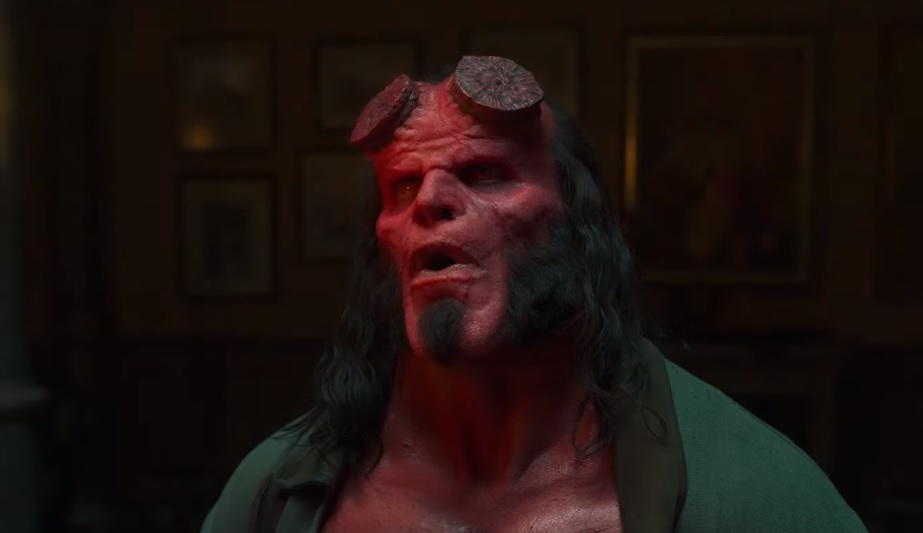 Το νέο trailer του Hellboy φέρνει το αίμα και τα μπινελίκια