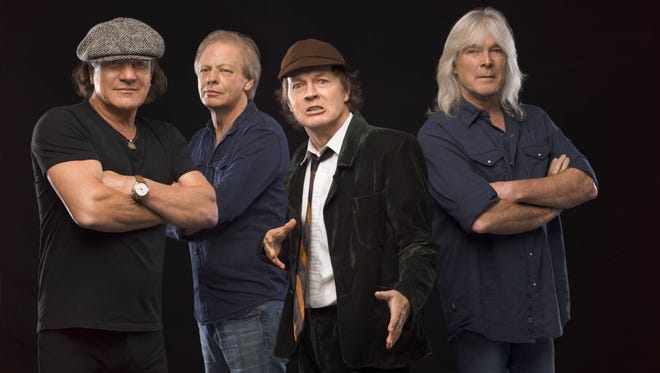 Angus Young: «Ήταν αρκετά εύκολο να μαζευτούν ξανά οι AC/DC για το νέο άλμπουμ»