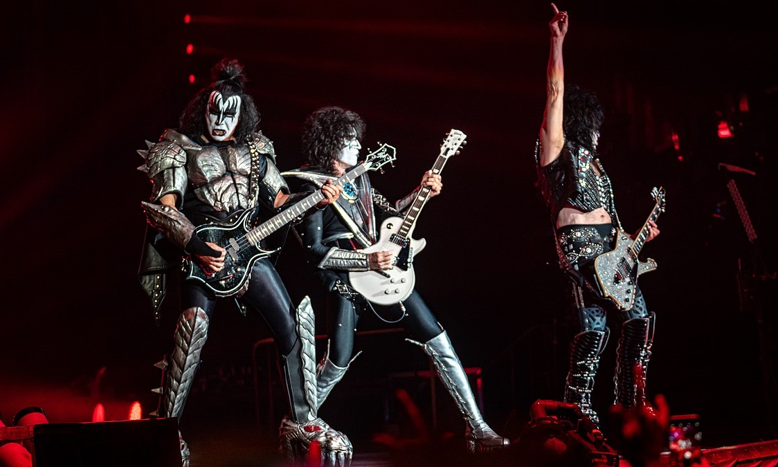 Ταινία για τη ζωή και την καριέρα των Kiss ετοιμάζει το Netflix