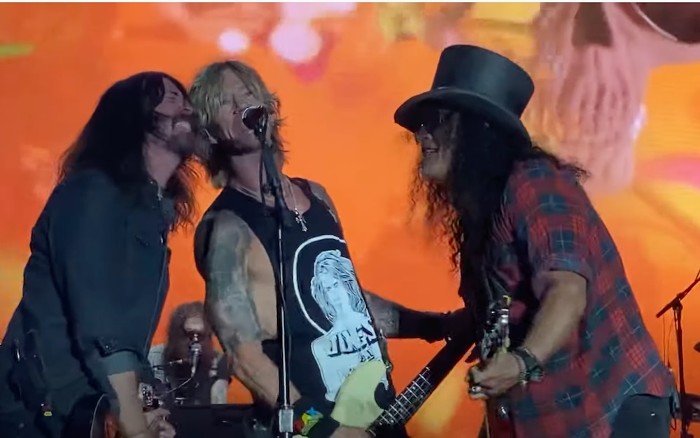 Έβγαλαν την πρίζα στους Guns N’ Roses όταν ξεπέρασαν τον χρόνο της εμφάνισης τους