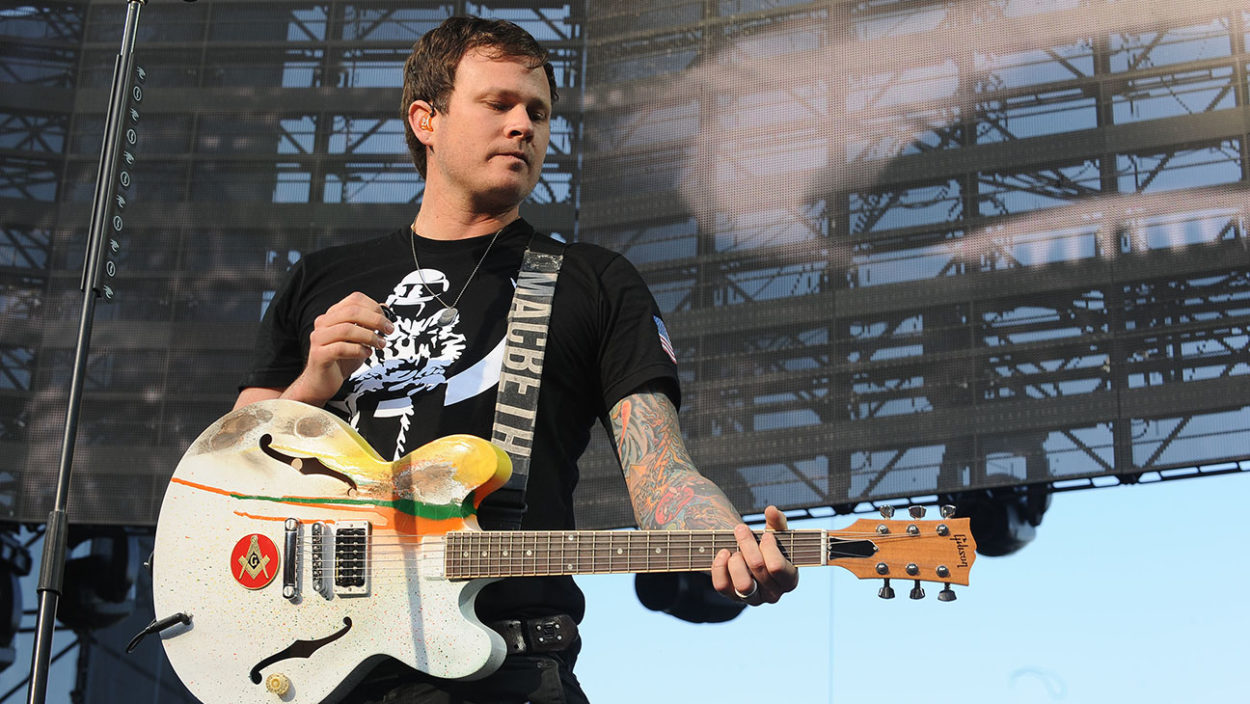 Tom DeLonge: «Ο αυνανισμός το μυστικό για να παίζεις γρήγορα κιθάρα»