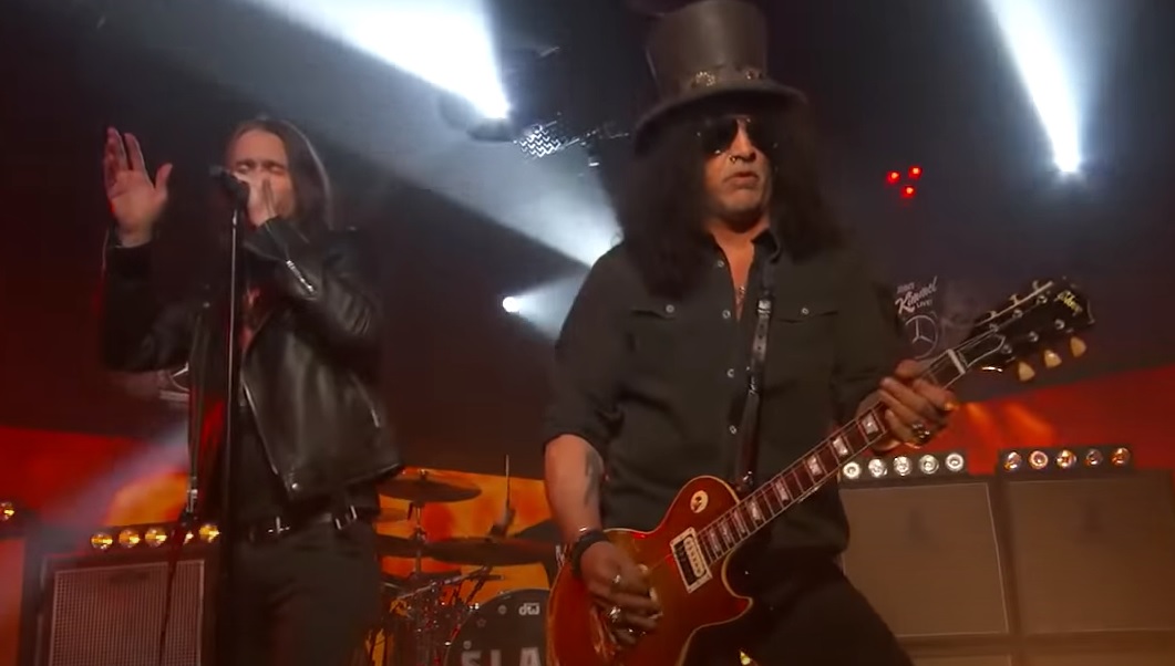 Slash: Και συνέντευξη και ζωντανή εμφάνιση στον Jimmy Kimmel