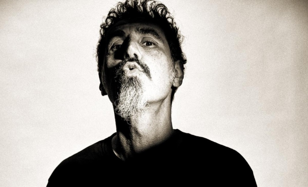 Serj Tankian: Σε πιο ηλεκτρονικά μονοπάτια το νέο του EP