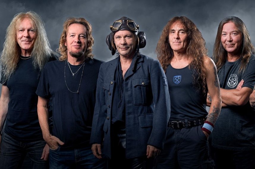 Οι Iron Maiden ζητούν από το κοινό περιορισμένη χρήση κινητών στην περιοδεία τους