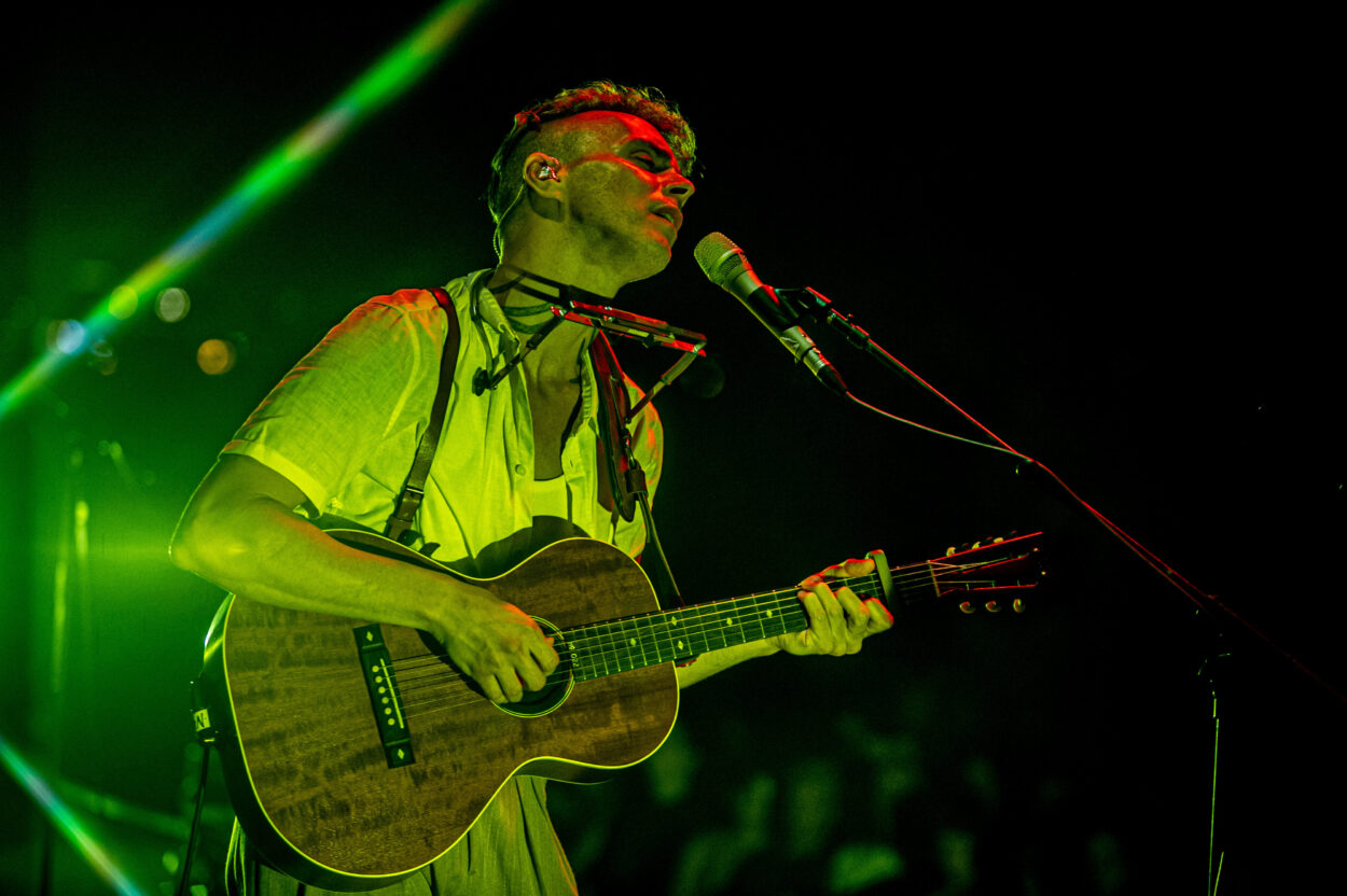 O Asaf Avidan για μια μοναδική εμφάνιση στο FLOYD