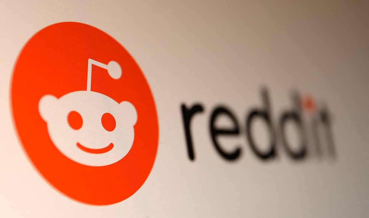 Το Reddit κολλάει «θετικά σχόλια» κάτω από διαφημίσεις