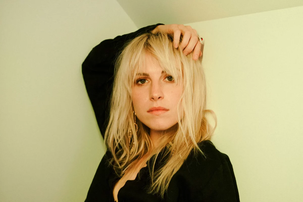 Ξαφνική κυκλοφορία άλμπουμ από τη Hayley Williams των Paramore