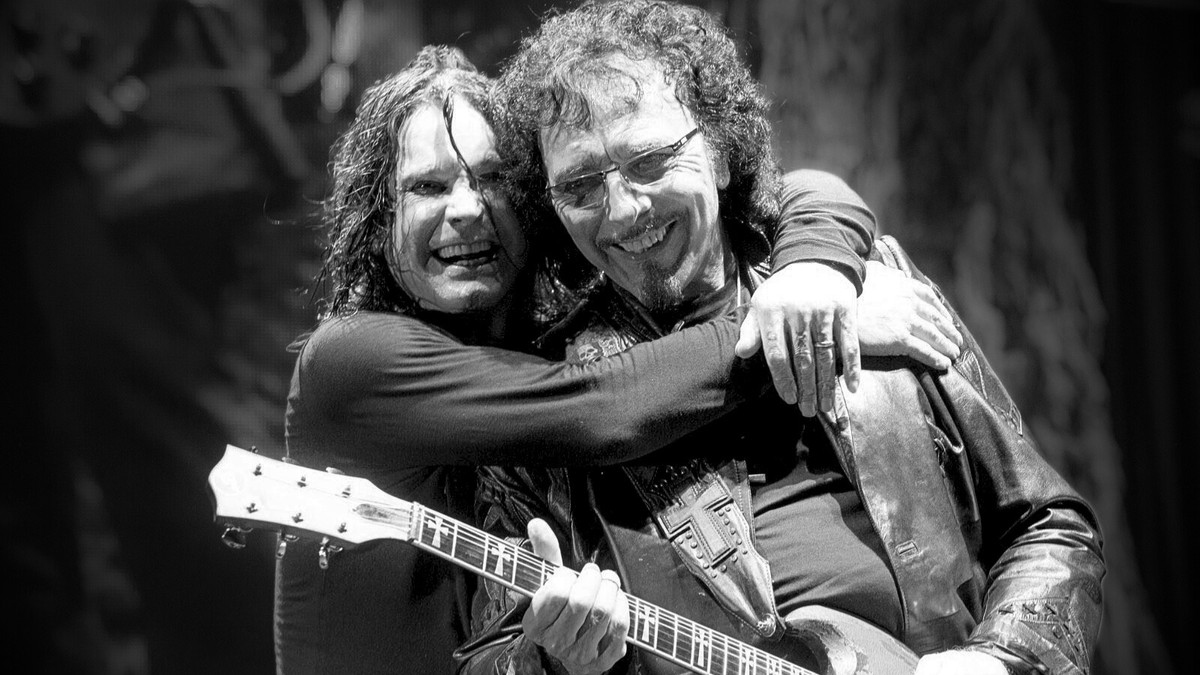 Tony Iommi: «Ο Ozzy κράτησε όσο μπορούσε μόνο για να πει το τελευταίο αντίο»