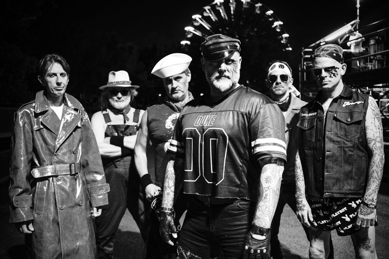Οι Turbonegro στο ROXX: Η πίστη είναι κακό υποκατάστατο της σκέψης