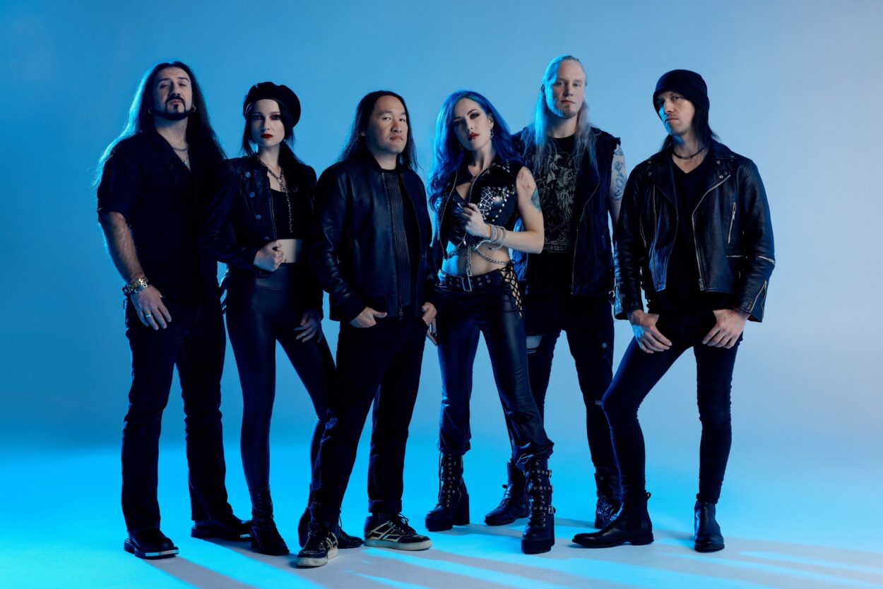 H Alissa White-Gluz έγινε μέλος των Dragonforce