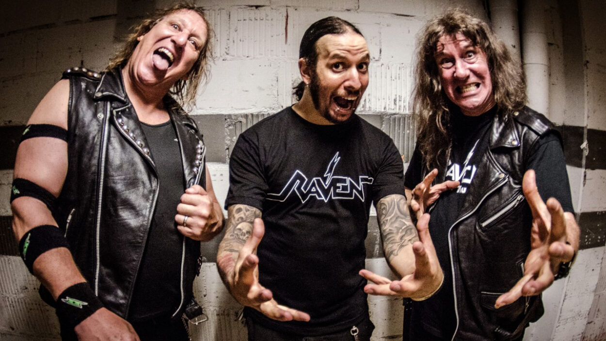 Raven: «Αγαπούσαμε το metal, μισούσαμε το punk και φτιάξαμε τις δικές μας μπάντες»